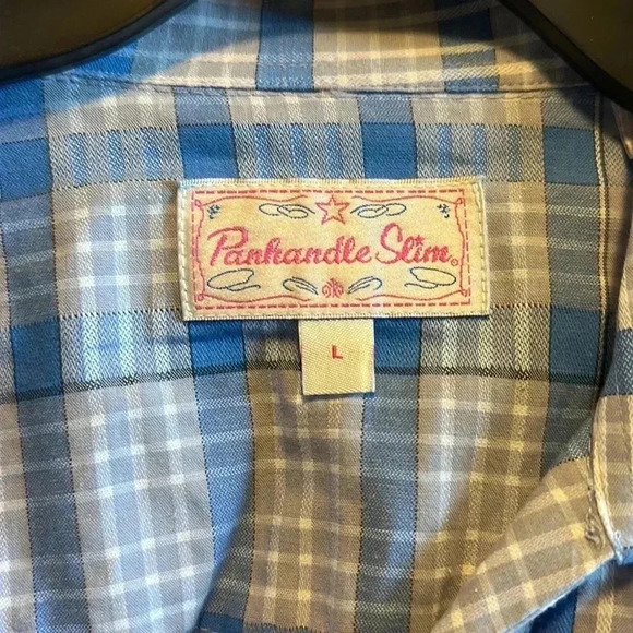 Shirt - Picture 2 of 6